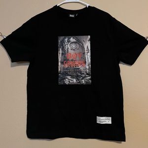 BOY LONDON T Shirt Mens Small Black Red Short Sleeve Top Round Neck